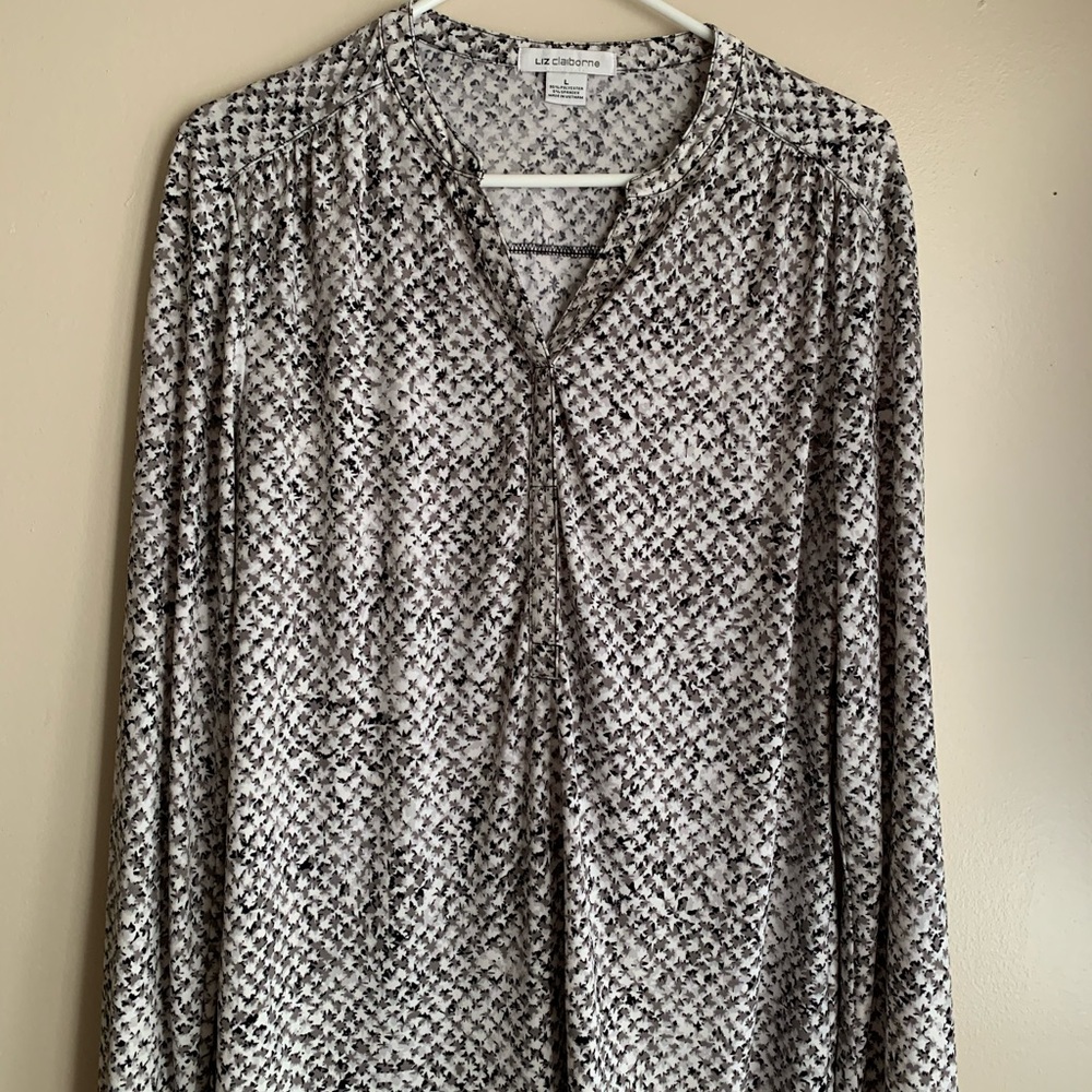 Women’s shirt